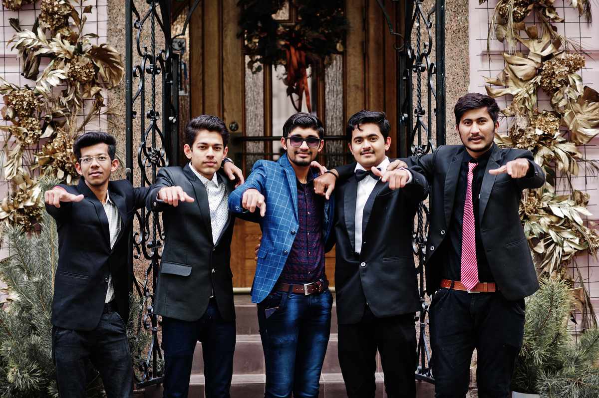 Best PU college students in Karnataka celebrating at a college event